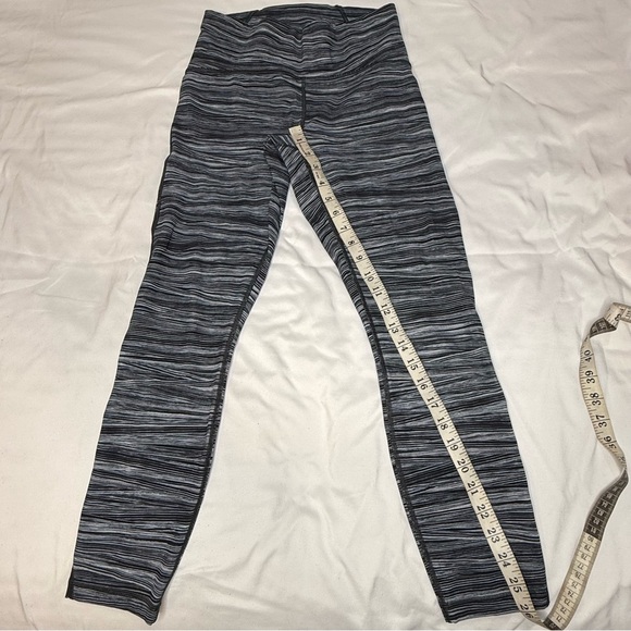 Lululemon black Train Times 7/8 Pant leggings size 8 - Picture 11 of 16